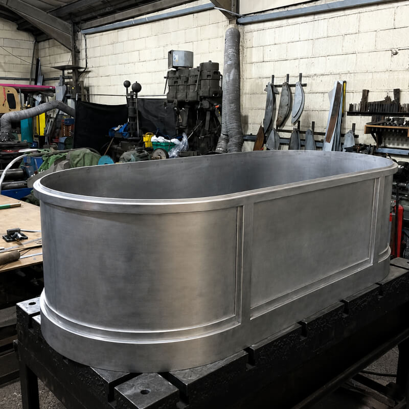 Bespoke aluminium bath panelling