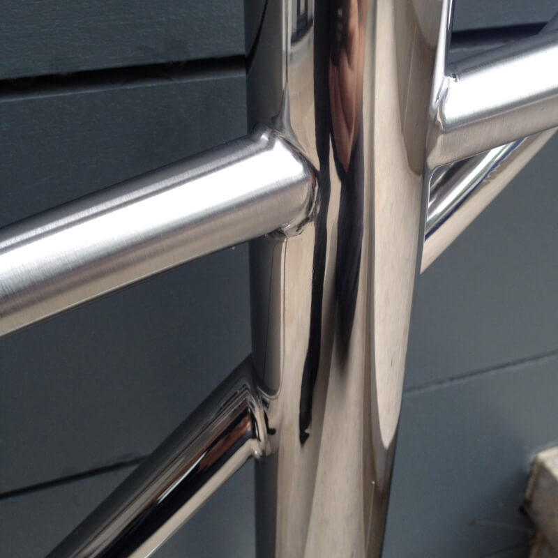 Stainless steel handrail in bright and satin polish